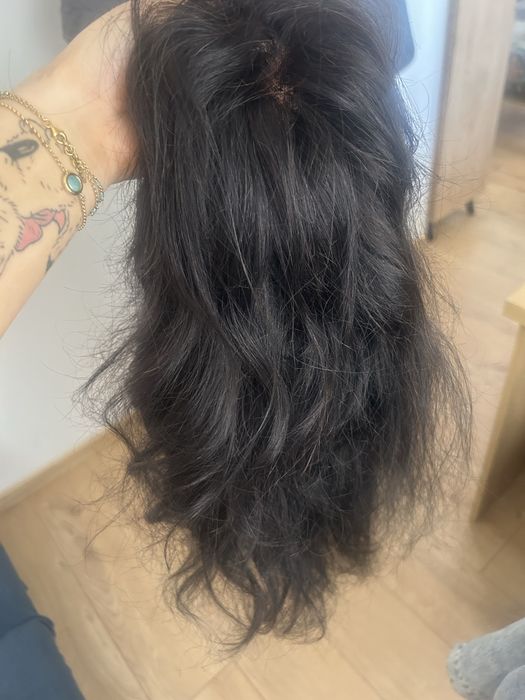 Peruka z włosów naturalnych