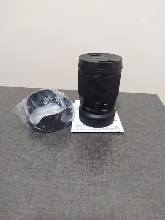 Об'єктив Sigma AF 16mm f/1,4 DC DN C (Canon RF)