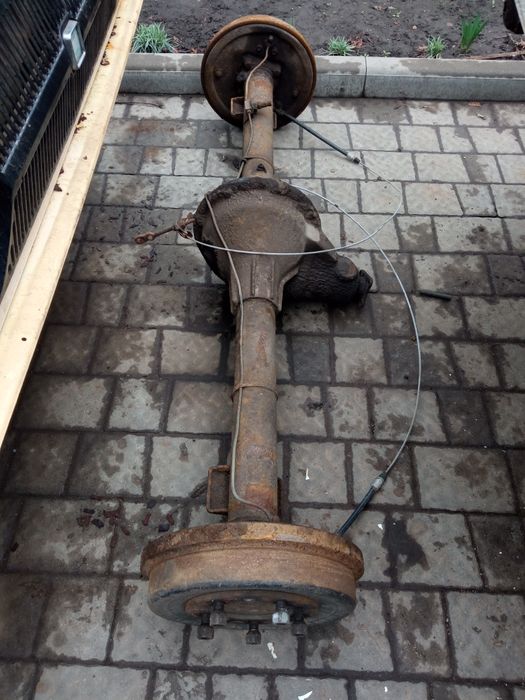 Продам задний мост на Волгу 31105 31 10 24 10