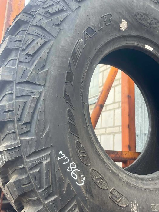 37X12.50R17LT Goodyear Wrangler JJ863