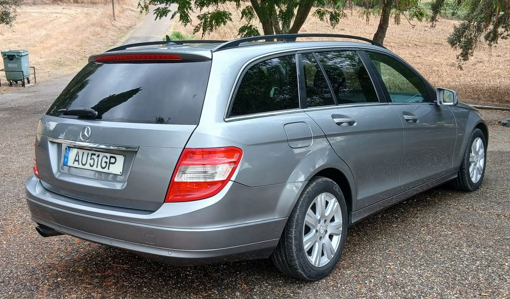 Mercedes-Benz W204 2011
