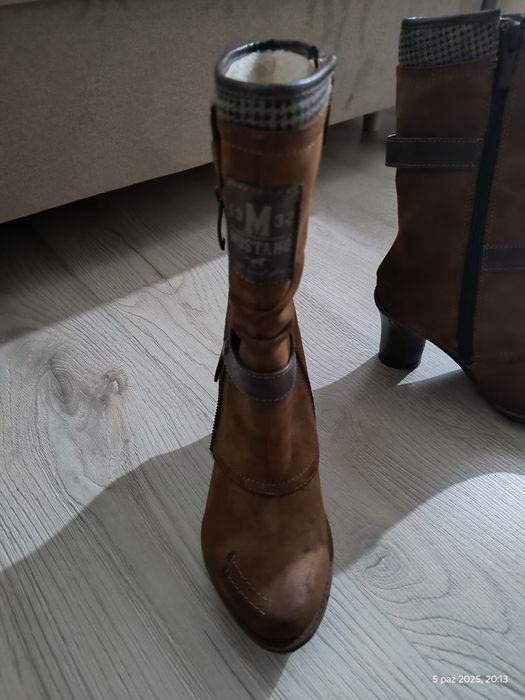 Buty Mustang zamsz -skora