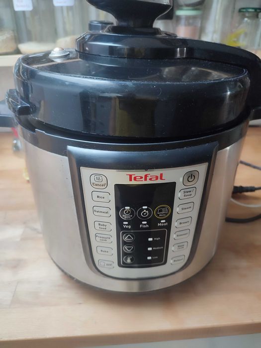 Multicooker Tefal Core Range CY505E