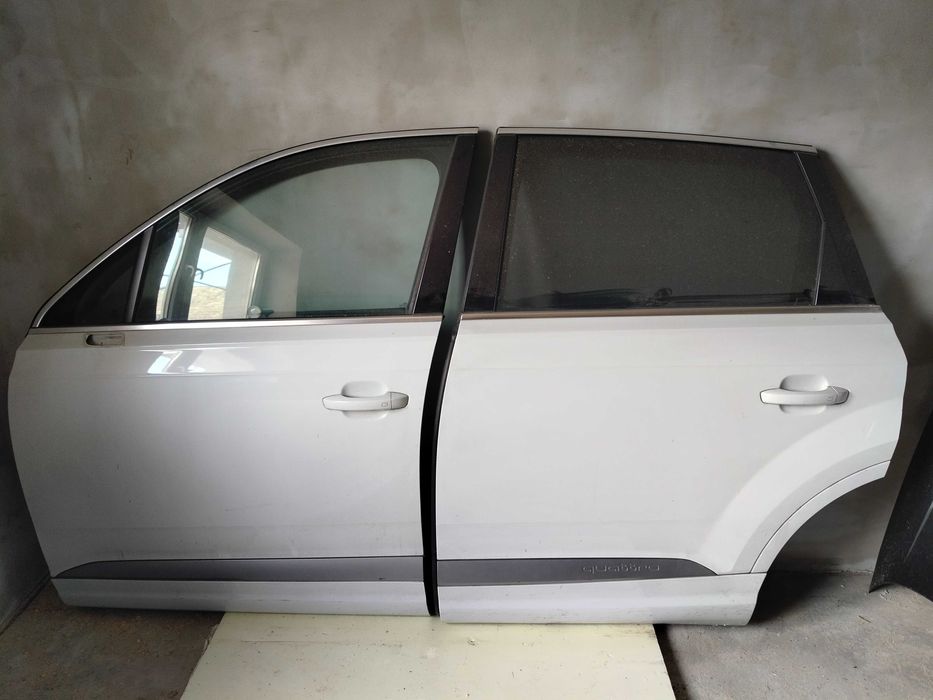 Drzwi lewy lewe przód tyły audi Q7 4m Ls9r ładne