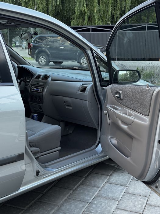 Продам Mazda Premacy