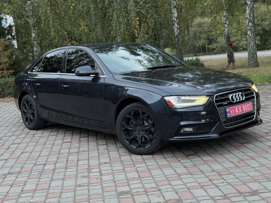 Продам Audi a4b8