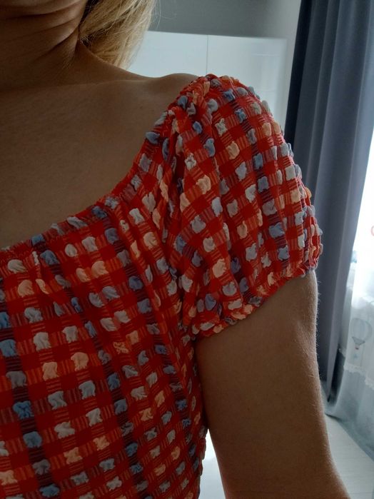 Купальник від American Eagle в стилі ретро з рюшами на плечах.розмірМ