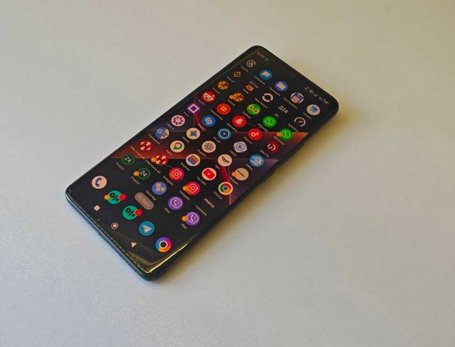 Мощный Poco X7 6.67" 12/512GB 8ядер,2 sim,Black Global EU