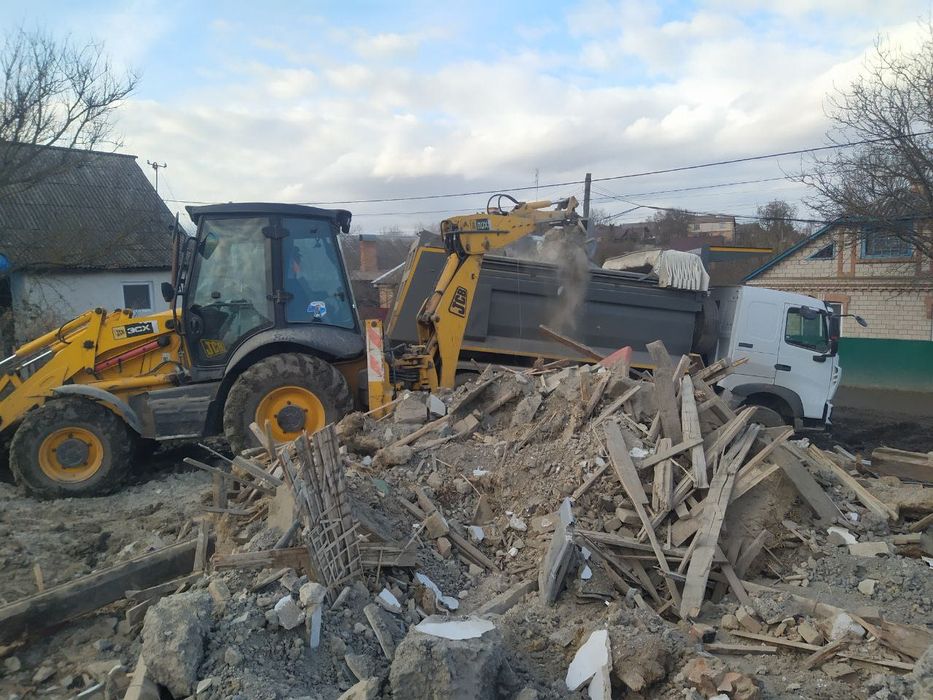 Послуги екскаватора jcb 3cx