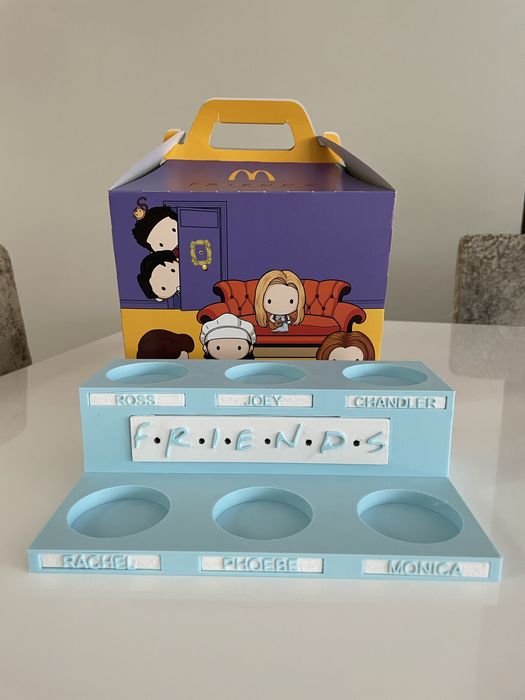 Expositores FRIENDS ( colecao mcdonalds )