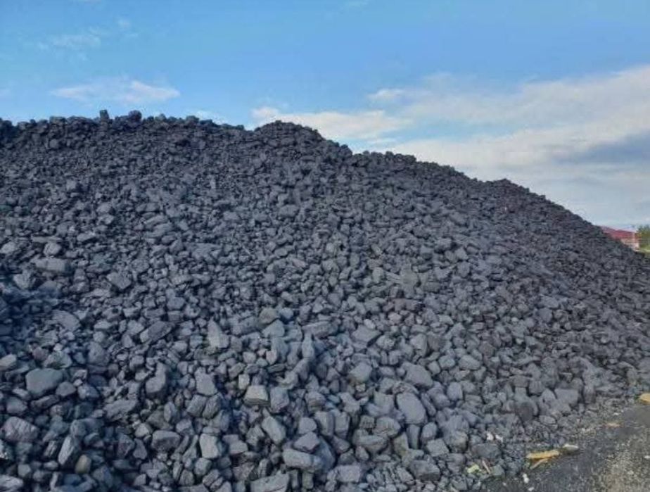 Miał groszek do pieca na podajnik orzech kostka