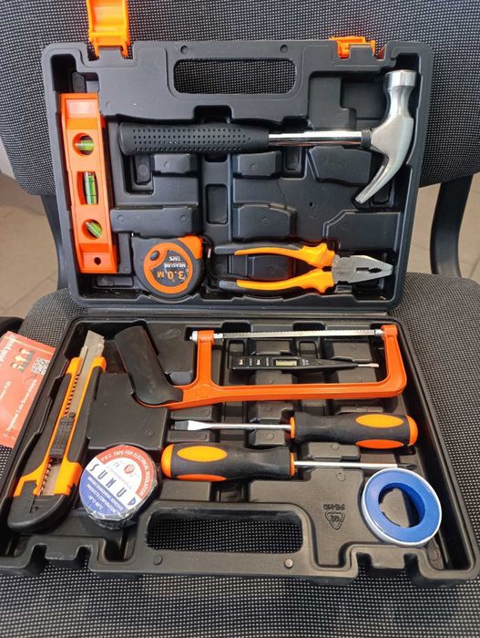 Набір інструментів для дому