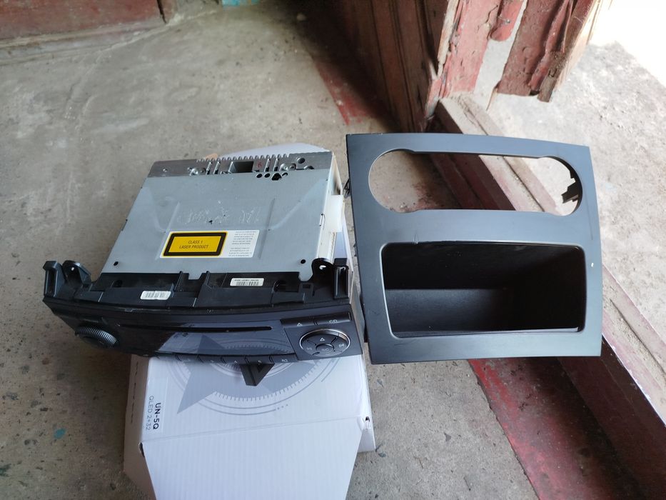 автомагнітола Мерседес В 150/170