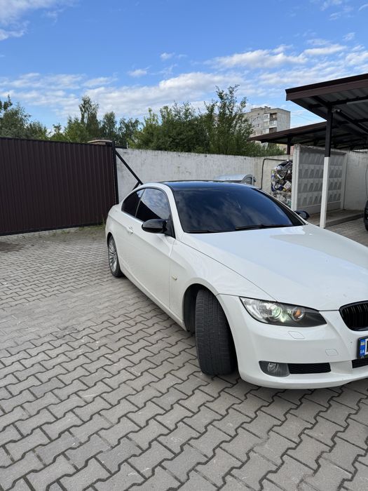 Продам Bmw E92 2,0 бензин