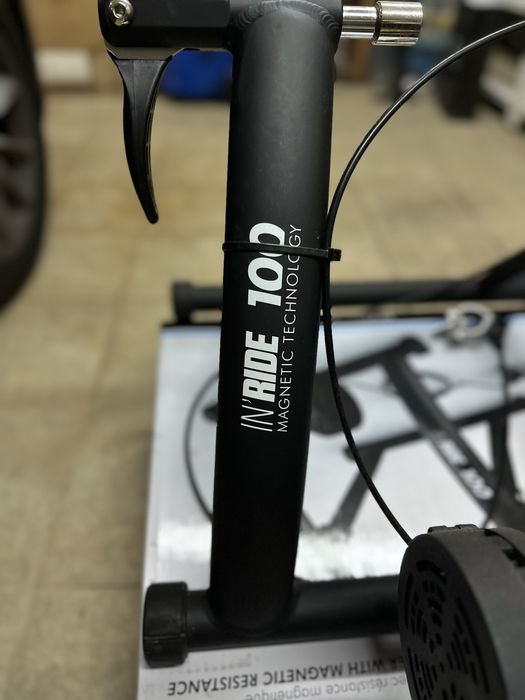 Rolo de treino Btwin In Ride 100