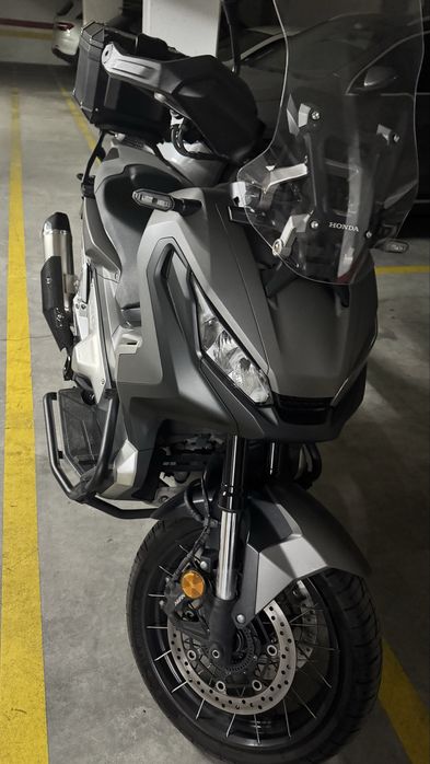 Honda X ADV 750 impecável