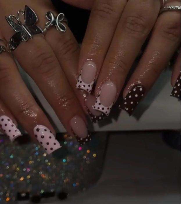press on nails t