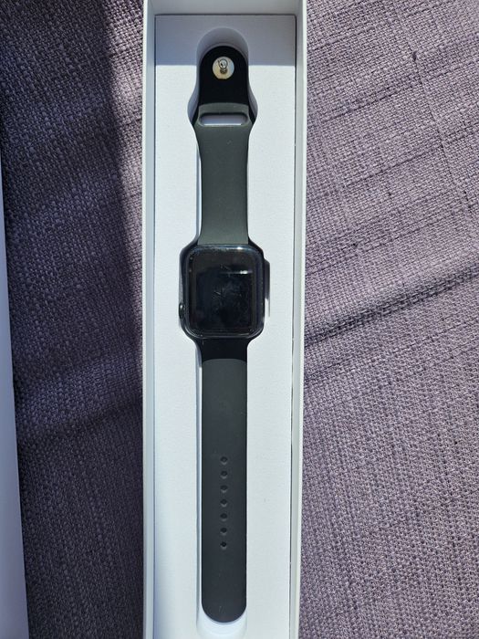 Apple watch se series 2