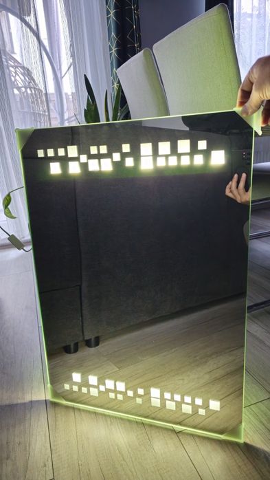 Lustro z LED 50 x 70