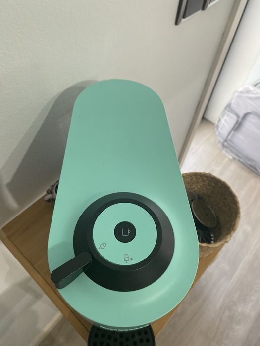 Máquina Nespresso Vertuo Menta