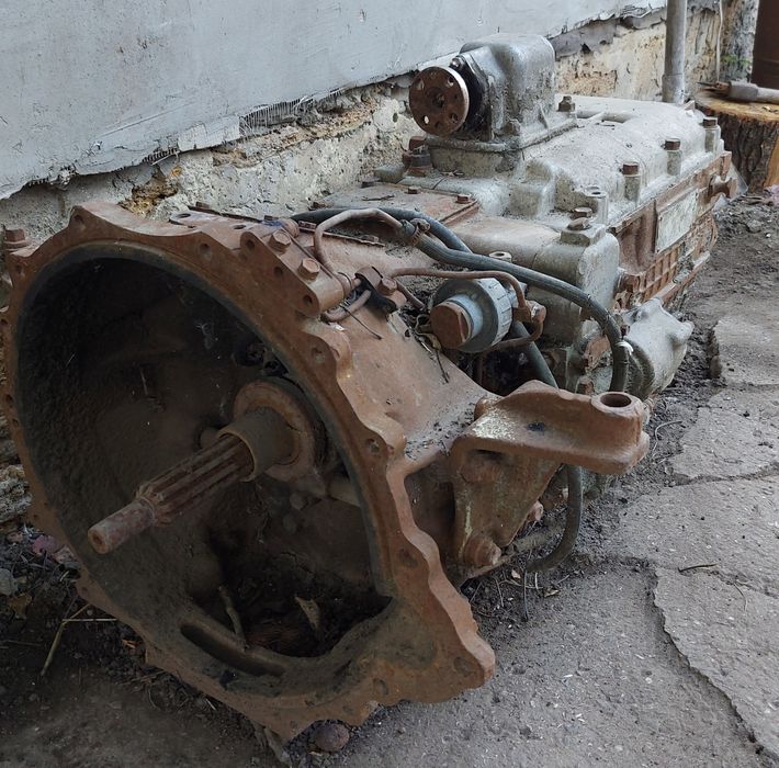 Коробка передач с делителем КАМАЗ