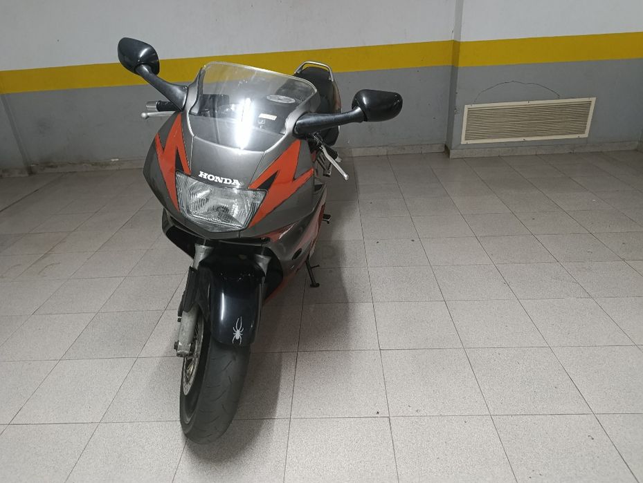 Honda CBR 600 F3 35kw