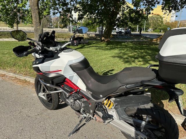 Ducati 944 Multistada 950 S