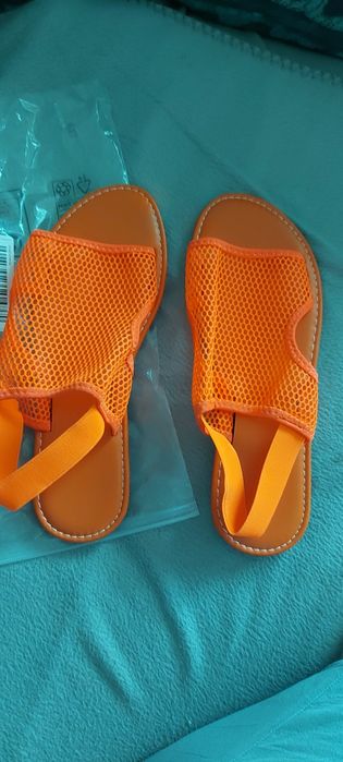 Sandaly pomaranczowe 40