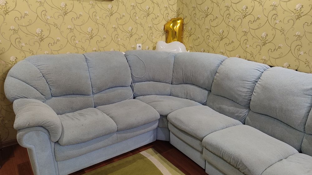 Диван и кресло б/у