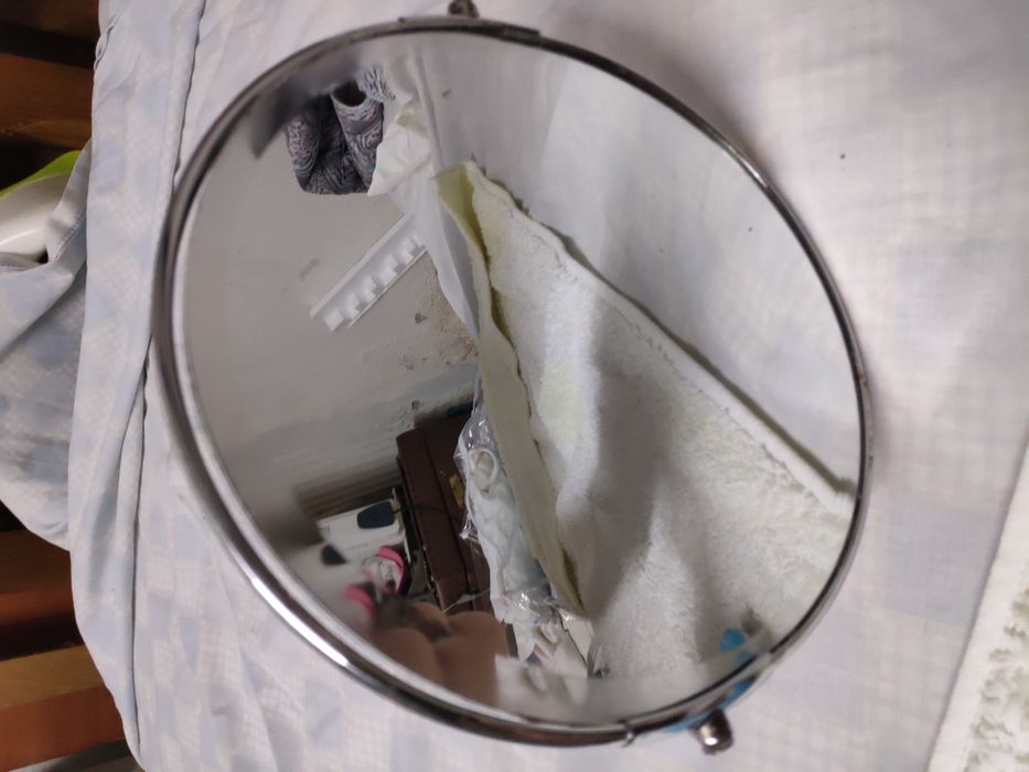 Espelho antigo para WC