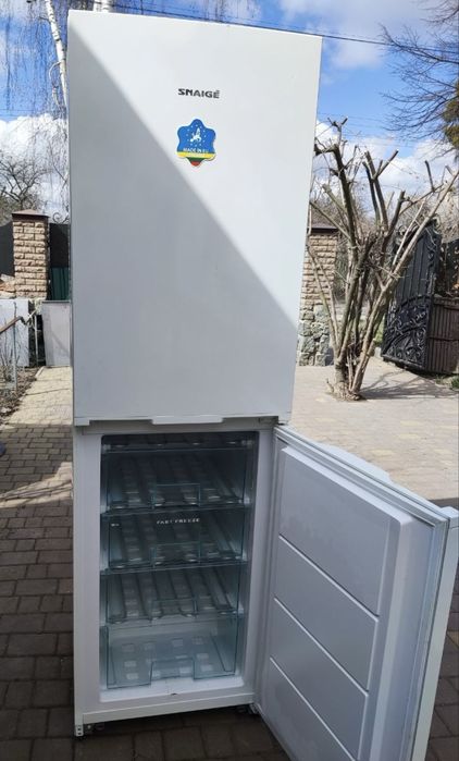 Продам холодильник «Snaige»