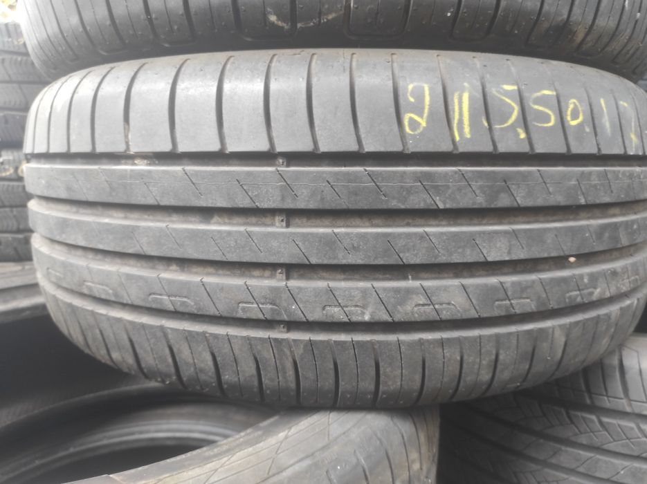 Шины лето 215/50R17.