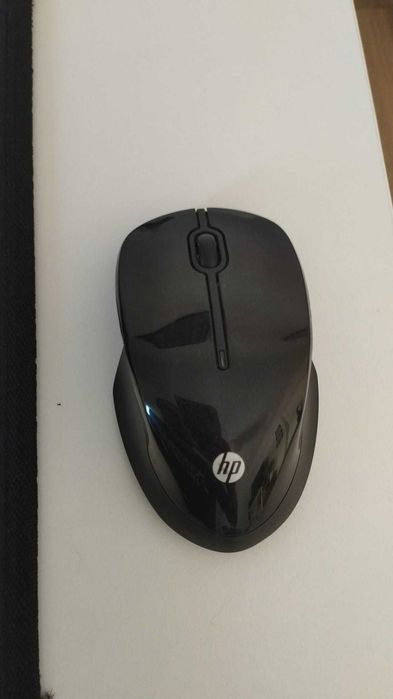 Vendo Portátil HP + Rato + Tv 32"