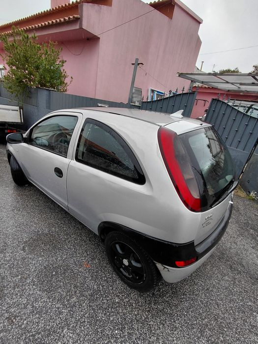 Opel corsa c 1.7 dti