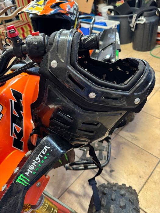 Mota 4 rodas 125cc