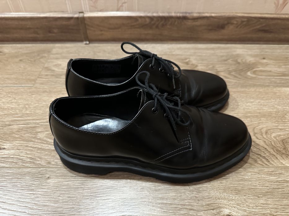 Чоловічі шкіряні туфлі Dr Martens, розмір 41