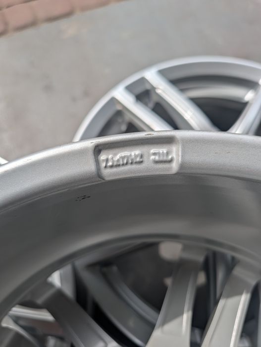 FELGI ALUMINIOWE Mercedes 7" x 17" x 5x112 x 66,6 x ET41
