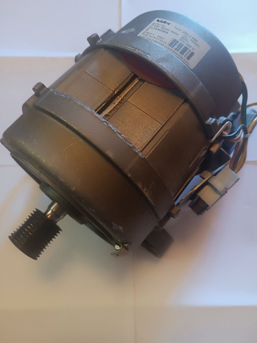 Silnik Nidec do pralki mastercook ecotermk (ładowana od przodu)