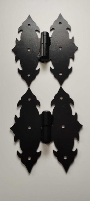 Zawiasy kute retro duże do drzwi drewnianych  stylowych piwniczek