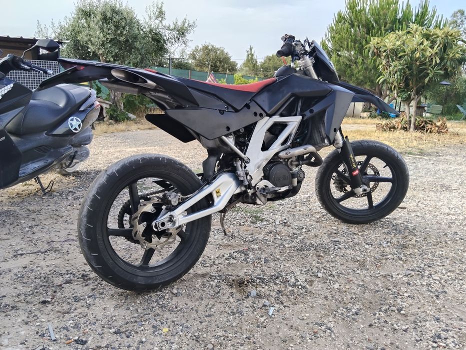 Aprilia rxv 550e
