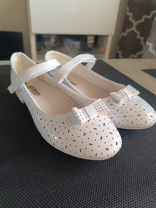 Buty lakierki komunia