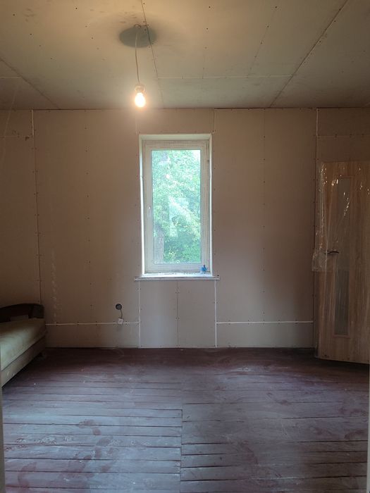 Продається 2х кімнатна квартира в смт.Гранітне