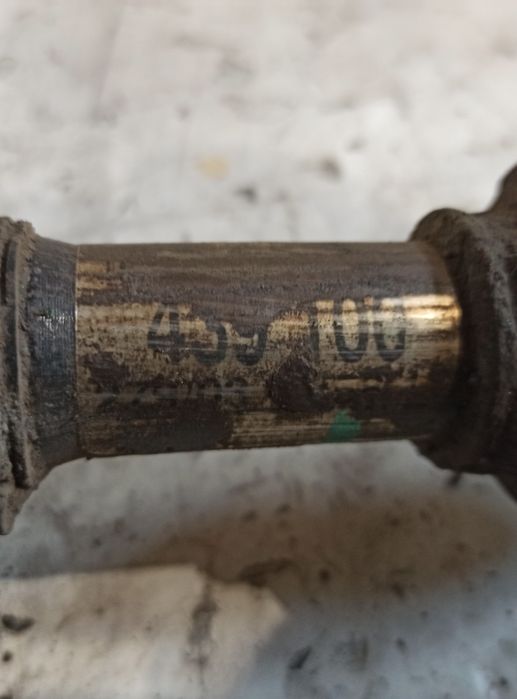 Приводний вал полуось піввісь нісан примера п12 Nissan Primera P12 1.9