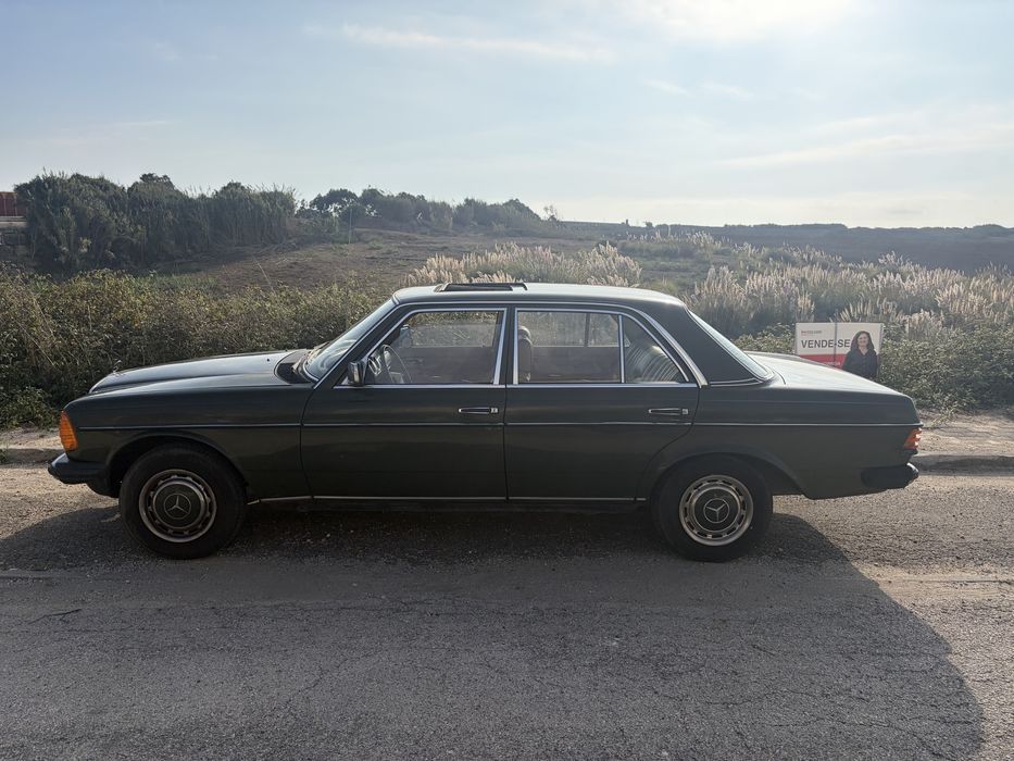 Mercedes w123 200D foto 5