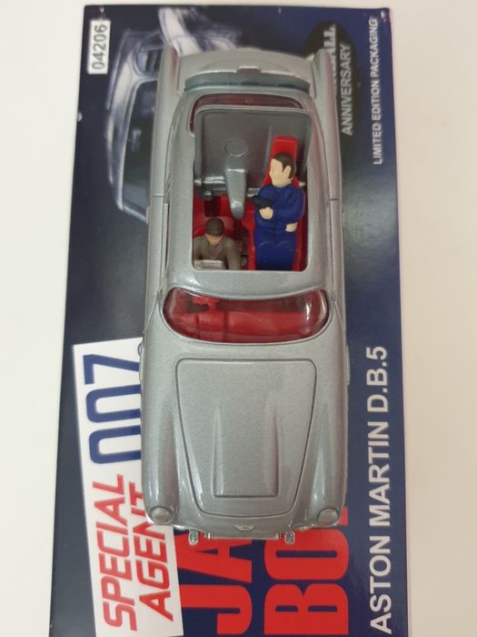 Limited Corgi James Bond Aston Martin DB5 к 50 летию Thunderball