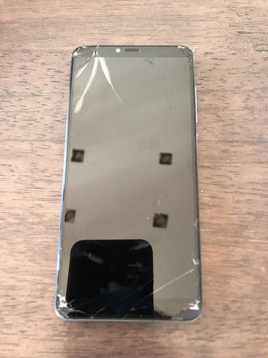 Telemóvel smartphone preto Vodafone