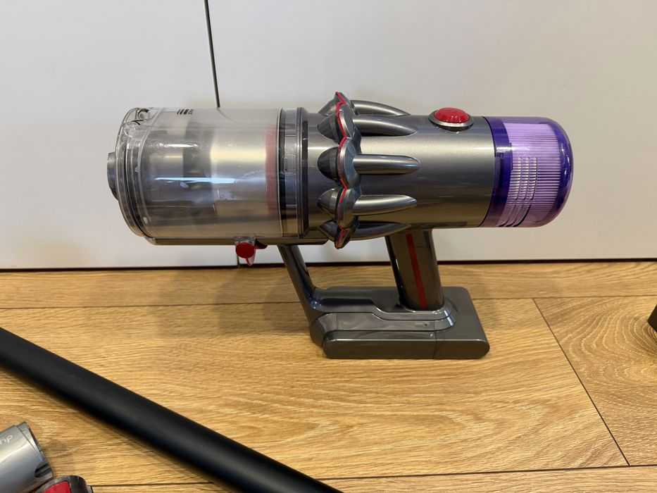 Dyson V12 Detect Slim Absolute Pro