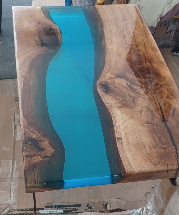 Stolik Kawowy  z Żywicy BŁEKITNEJ i Dębu