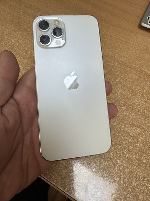 Apple iPhone 12 Pro White — купити недорого на OLX.ua