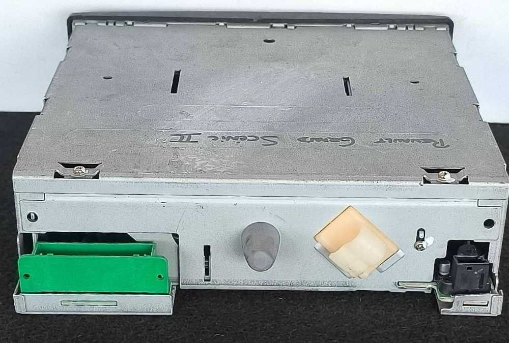 Rádio / Auto Rádio RENAULT SCÉNIC II (JM0/1_) ano 2003